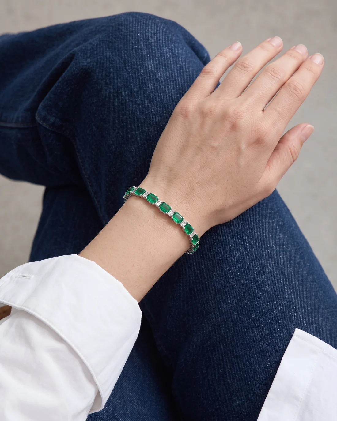 ORTIGAS Emerald and Diamond Line bracelet, worn on the wrist