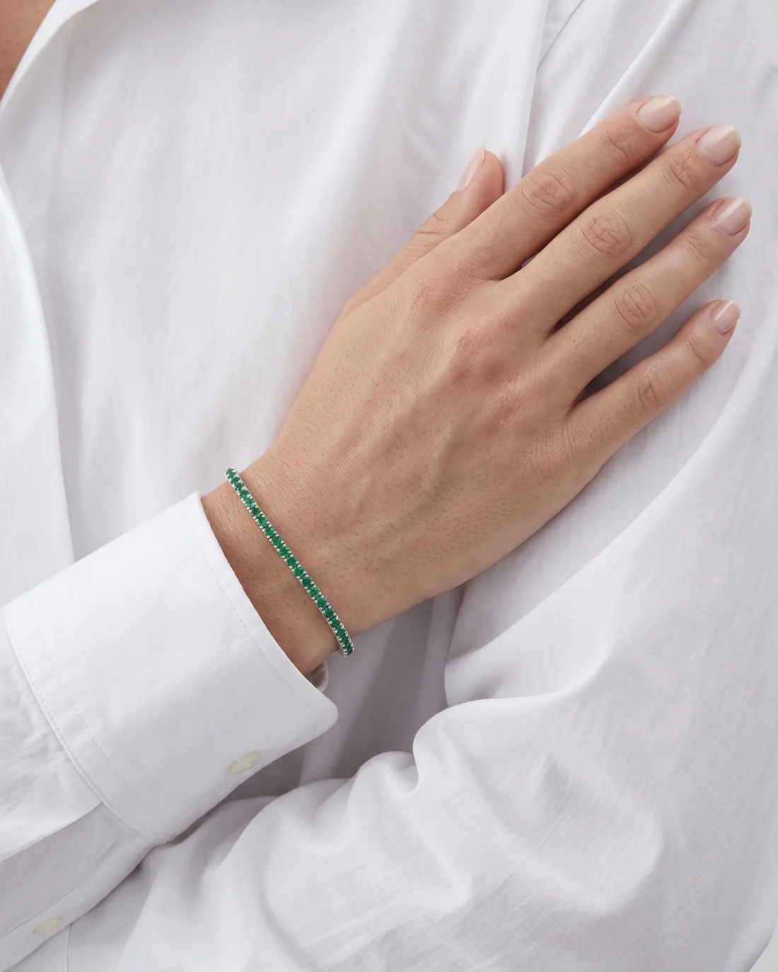 ORTIGAS Emerald Micro Line bracelet, worn on the wrist