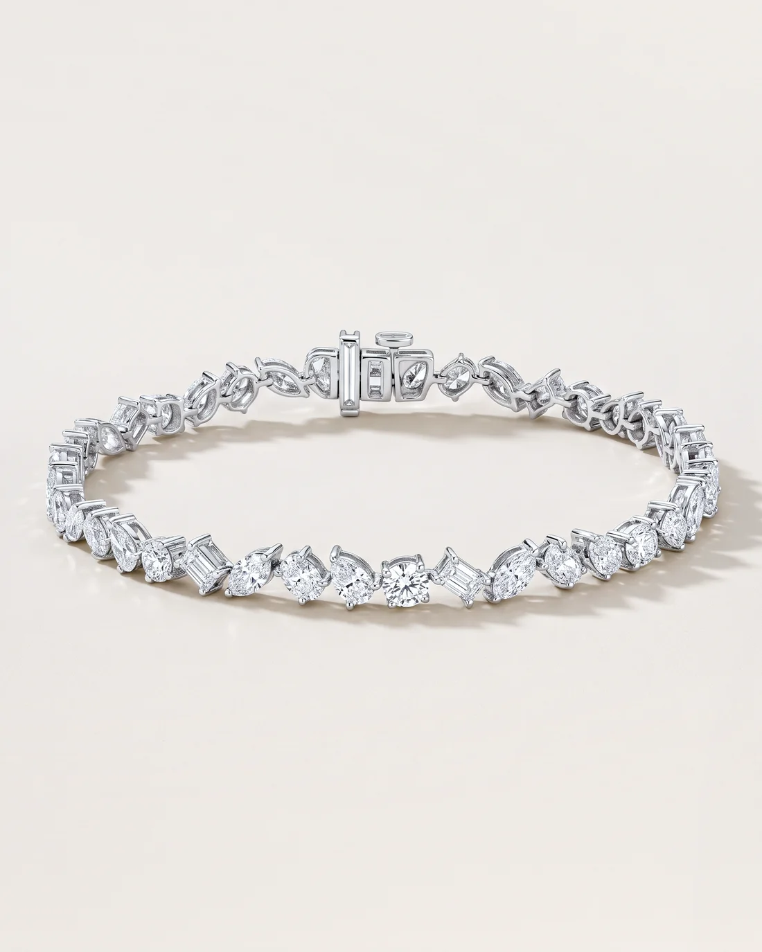 ORTIGAS Mixed Cut Line bracelet, front view