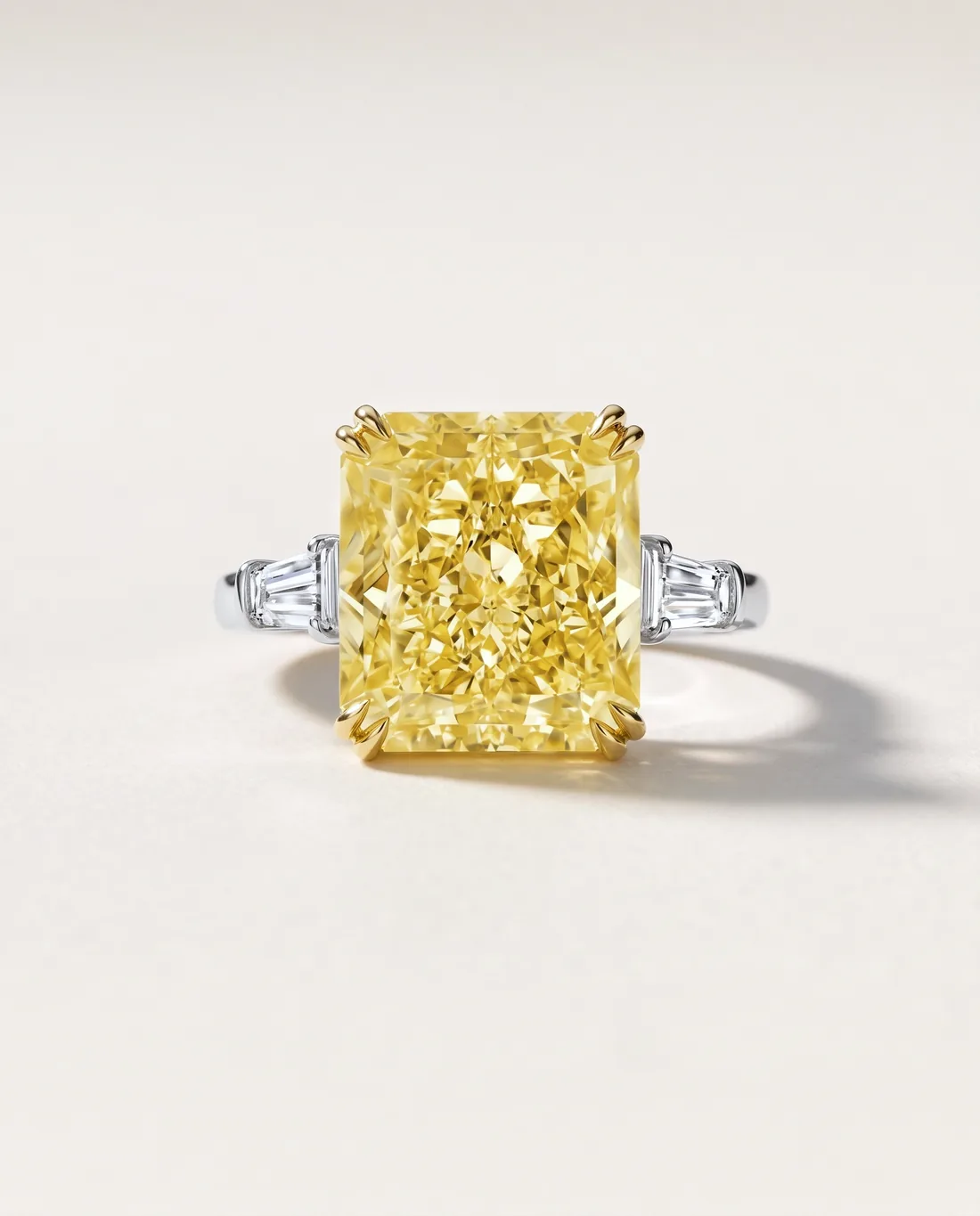 ORTIGAS Yellow Radiant ring, front view